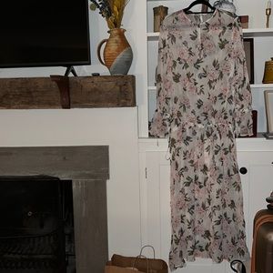 Gorgeous boutique dress/ cover up